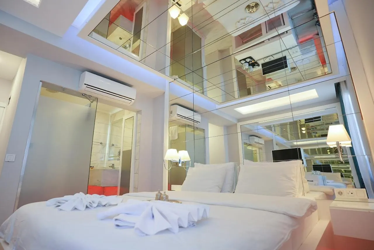 Sea Front Pansiyon Hotel Antalya