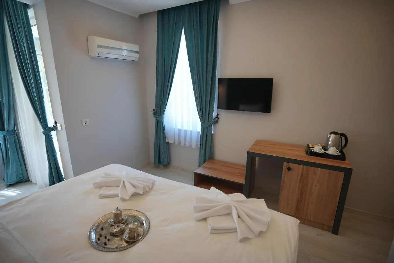 Sea Front Pansiyon Hotel Antalya