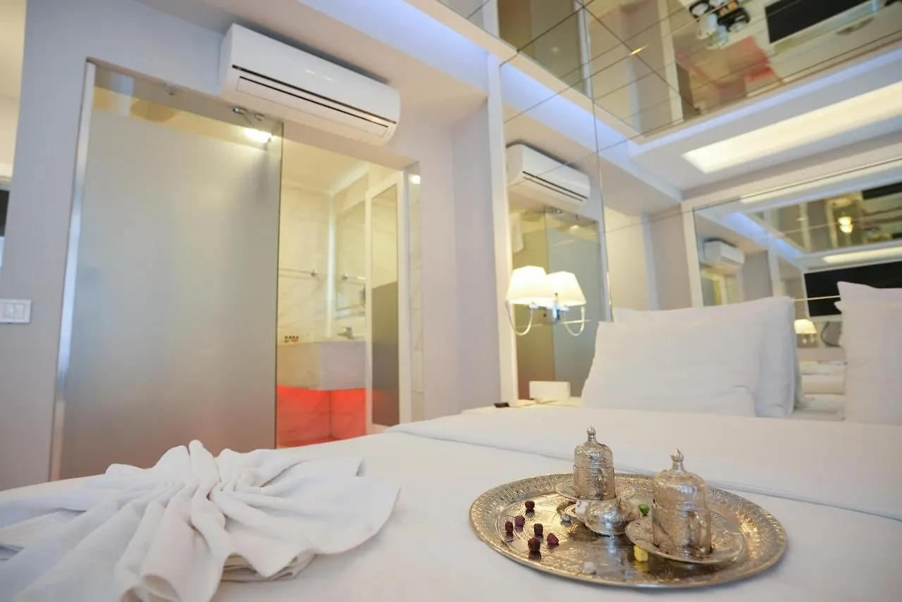 Sea Front Pansiyon Hotel Antalya