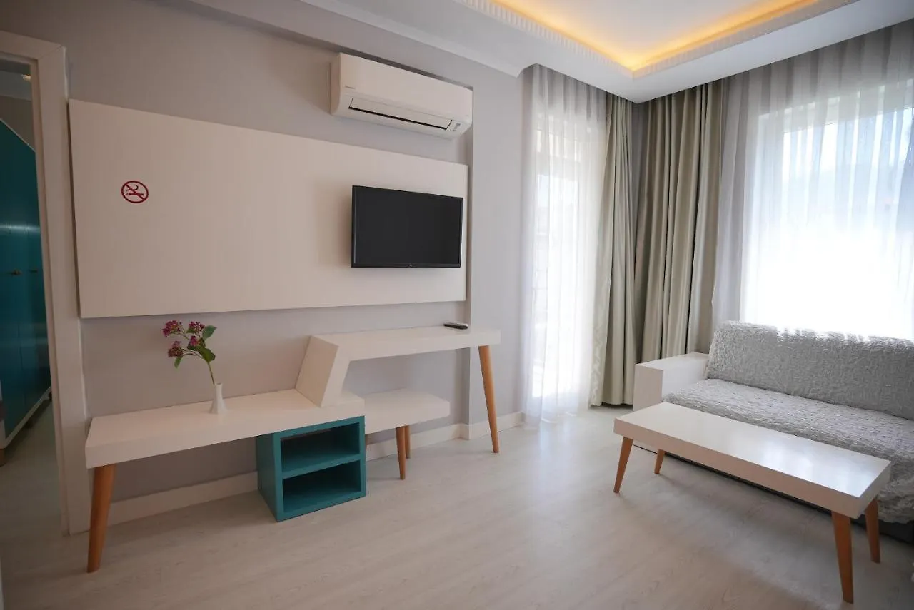 Sea Front Pansiyon Hotel Antalya