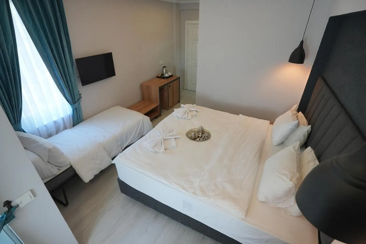 Sea Front Pansiyon Hotel Antalya
